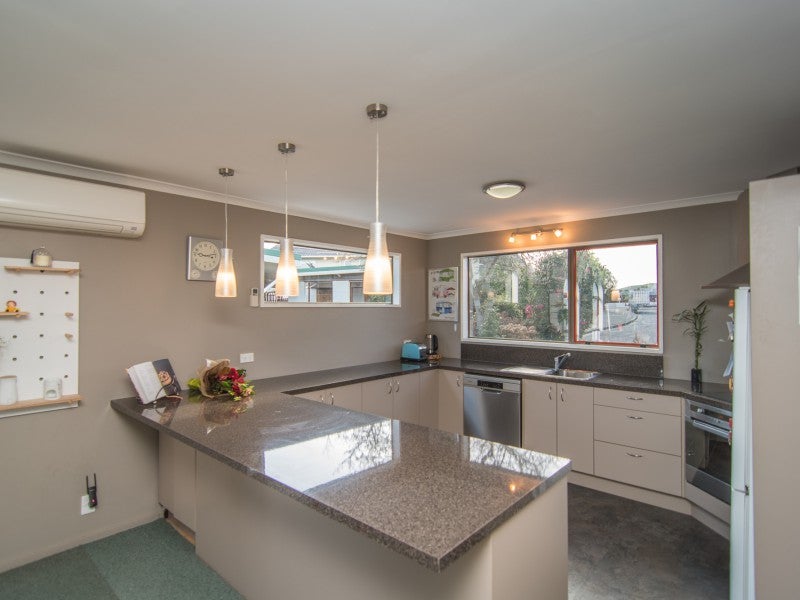 9 Willow Place, Gleniti, Timaru - Carousel 2