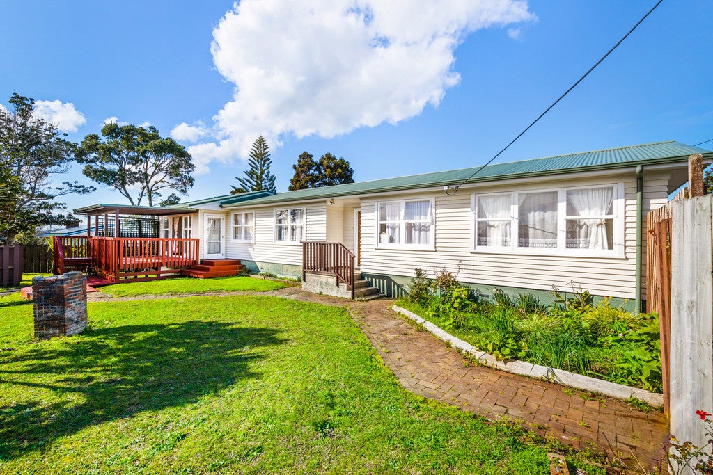 20A Tomo Street, New Lynn, Auckland - Carousel 1