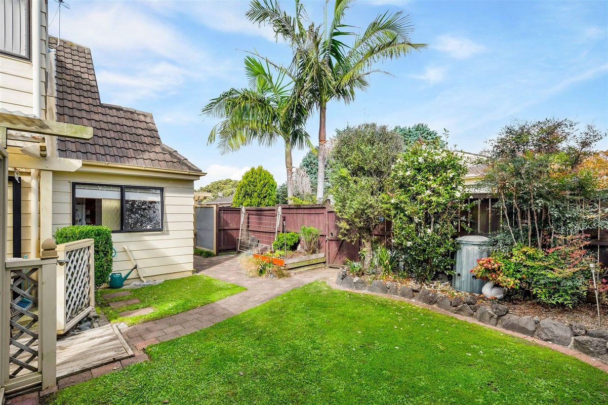 14/130 Boundary Road, Blockhouse Bay, Auckland - Carousel 1