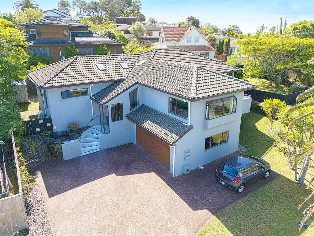 53 Caribbean Drive, Unsworth Heights, Auckland - Carousel 1