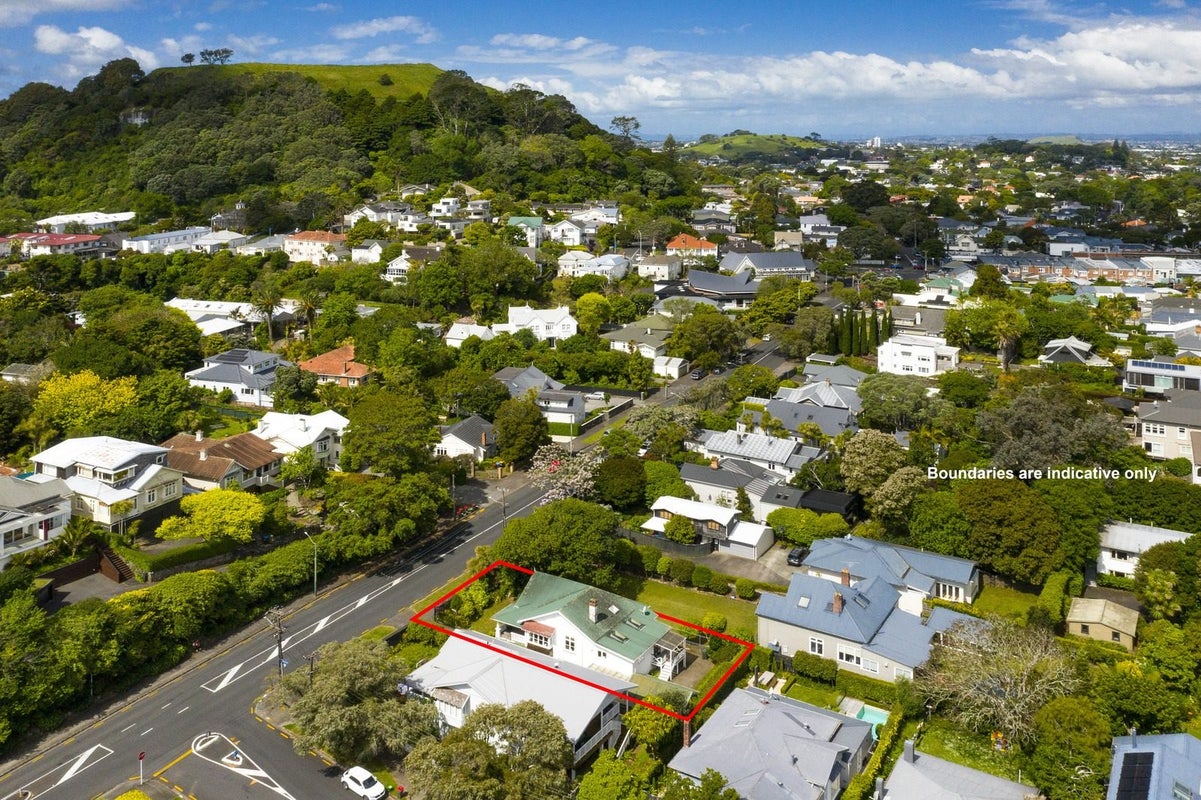 26 Valley Road, Mount Eden, Auckland - Carousel 12