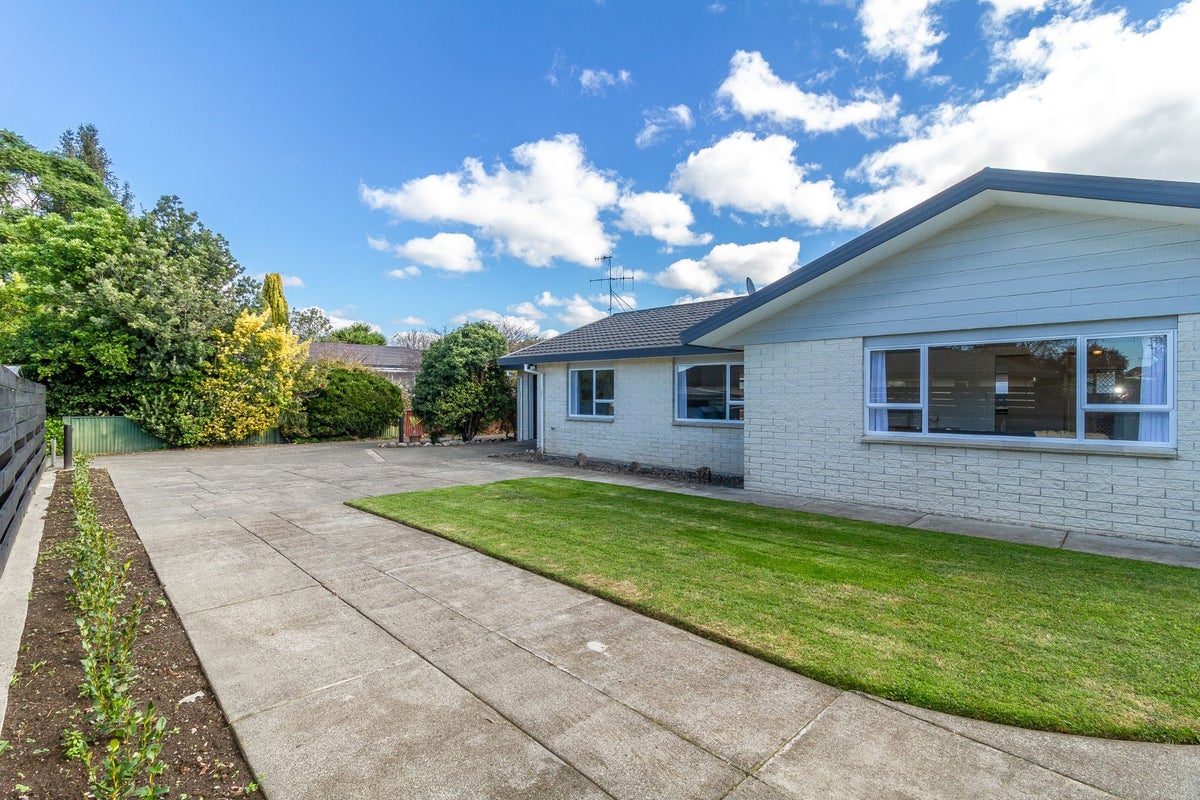 457 Kennedy Road, Pirimai, Napier - Carousel 1