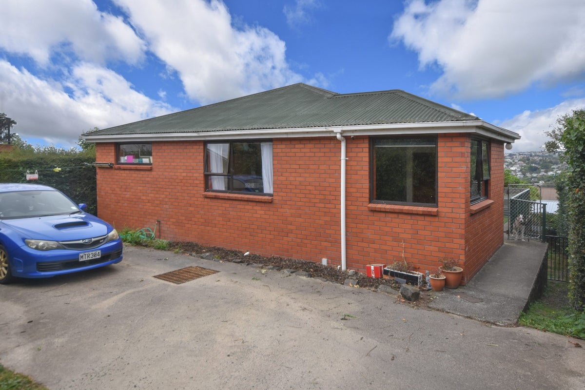 201 Gladstone Road, Dalmore, Dunedin - Carousel 2