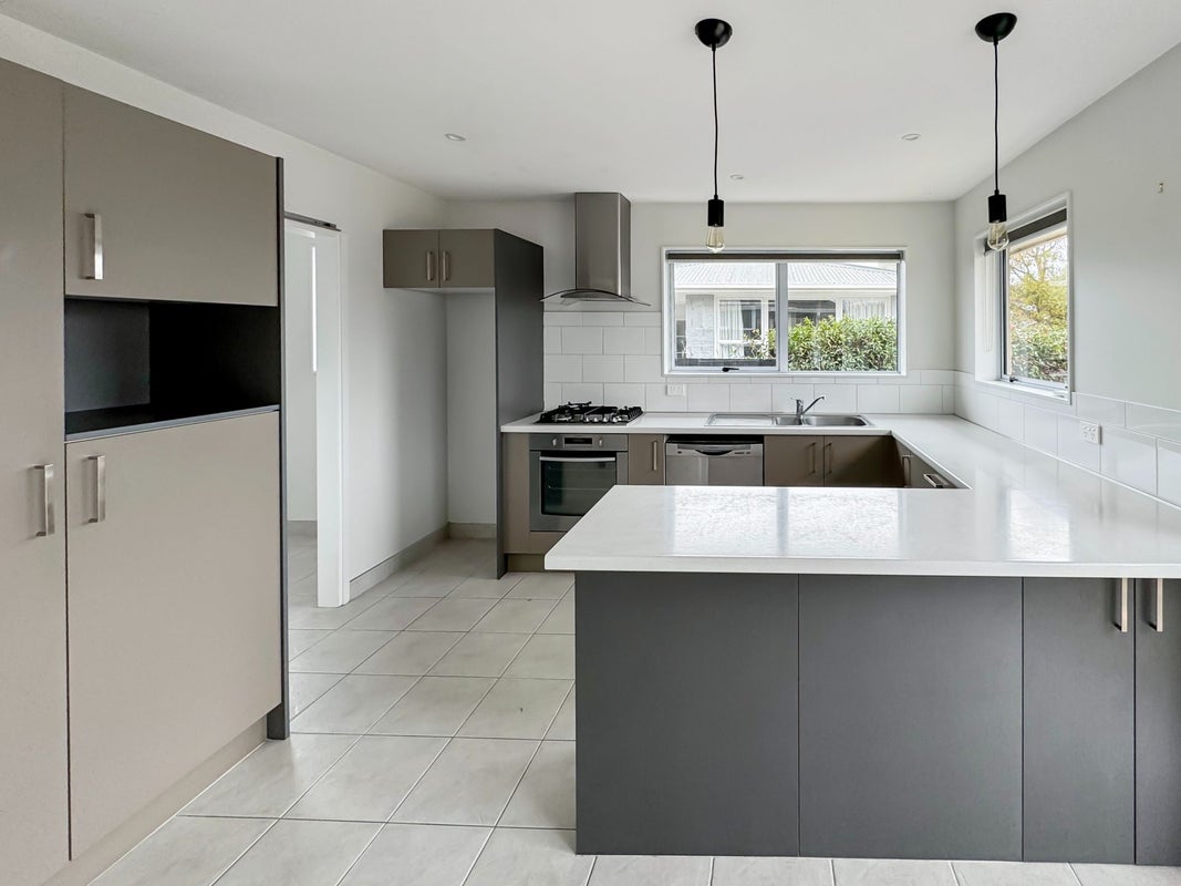 5 Leo Street, Bishopdale, Christchurch - Carousel 2