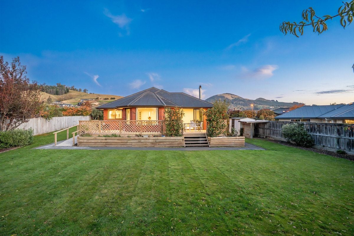 9 Irwin Logan Drive, Mosgiel, Mosgiel - Carousel 1