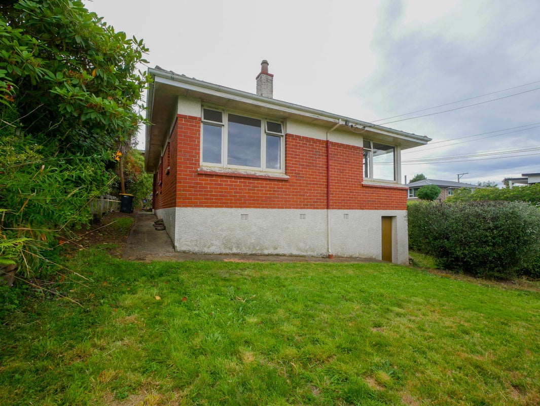 95 Preston Crescent, Belleknowes, Dunedin - Carousel 11