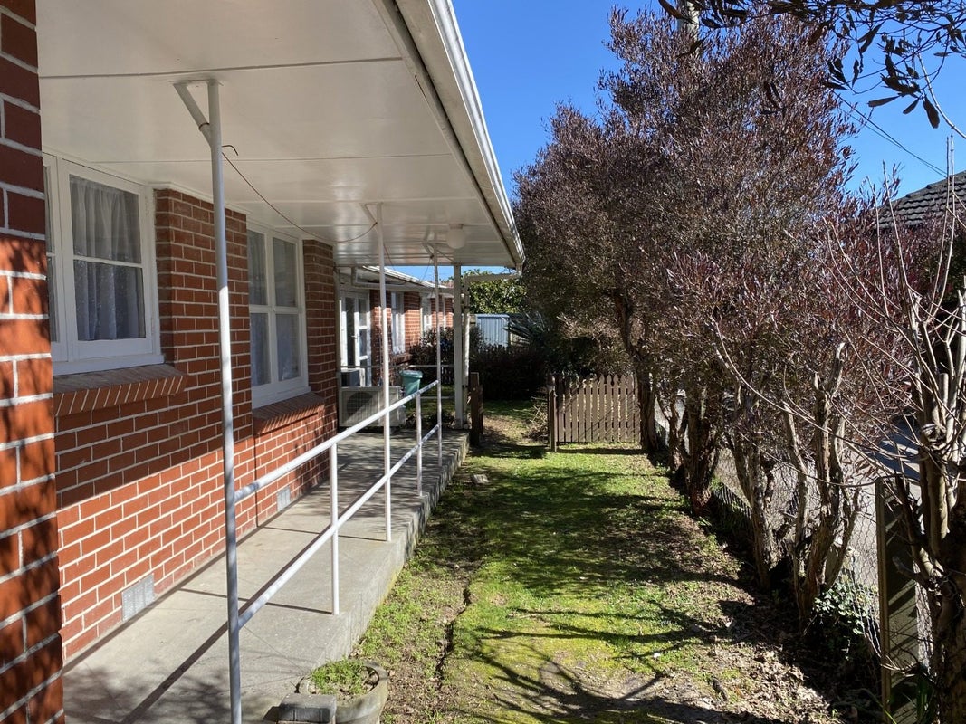 3/50 Cruickshank Road, Clouston Park, Upper Hutt - Carousel 11