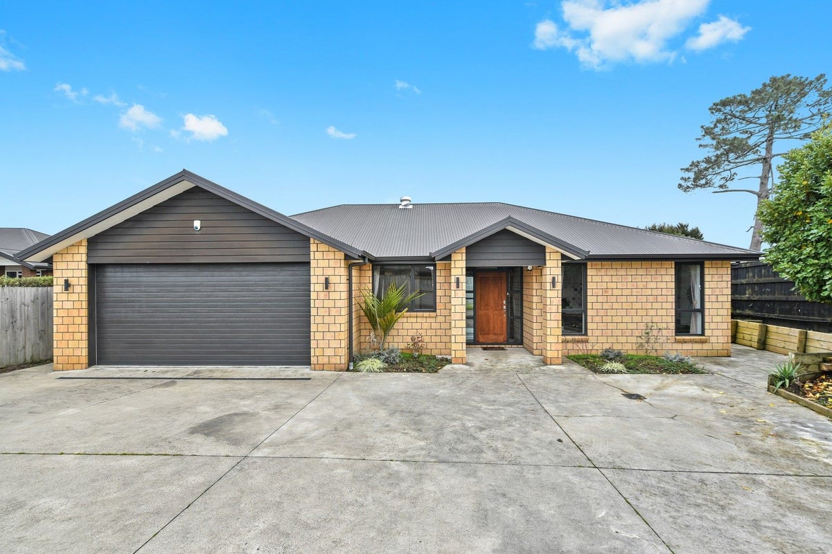 7 Te Ironui Place, Huntington, Hamilton - Carousel 1