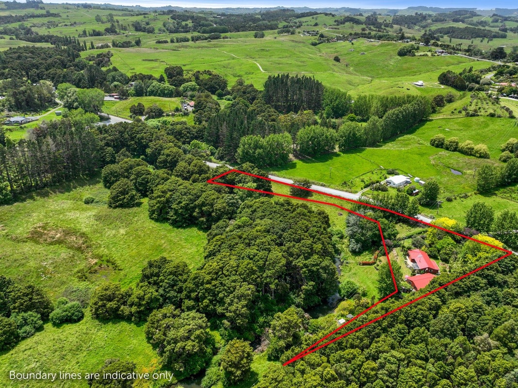 59 Gibbons Road, Kaiwaka - Carousel 39