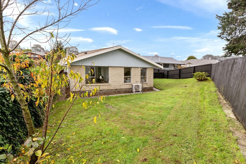 2/48 Kawau Crescent, Bromley, Christchurch - Carousel 1