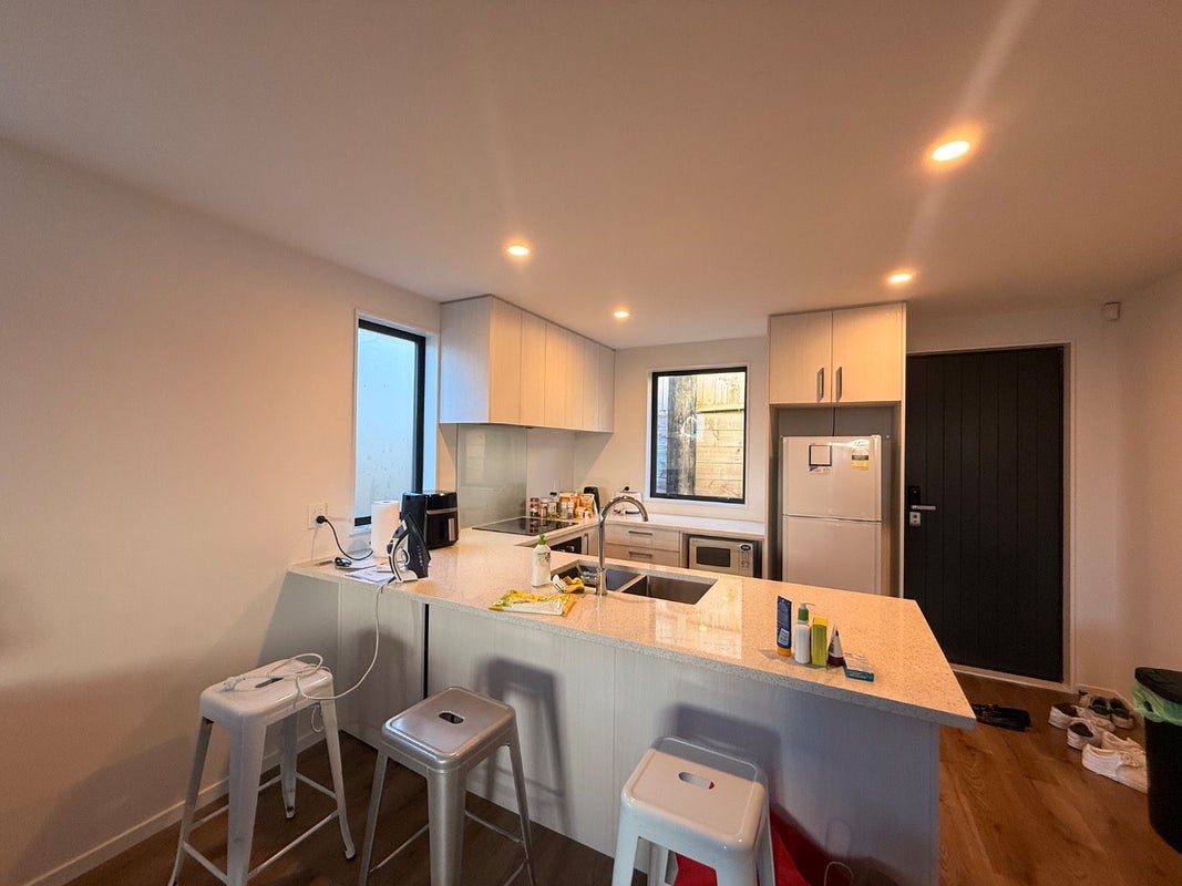 9/55 Bolton Street, Blockhouse Bay, Auckland - Carousel 1