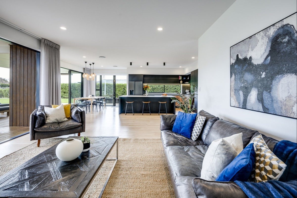 39 Jervois Road, Jervoistown, Napier - Carousel 2