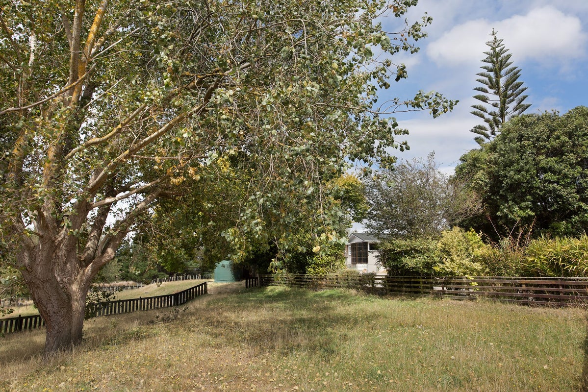 1363 Wellington Road, Crofton, Marton - Carousel 39