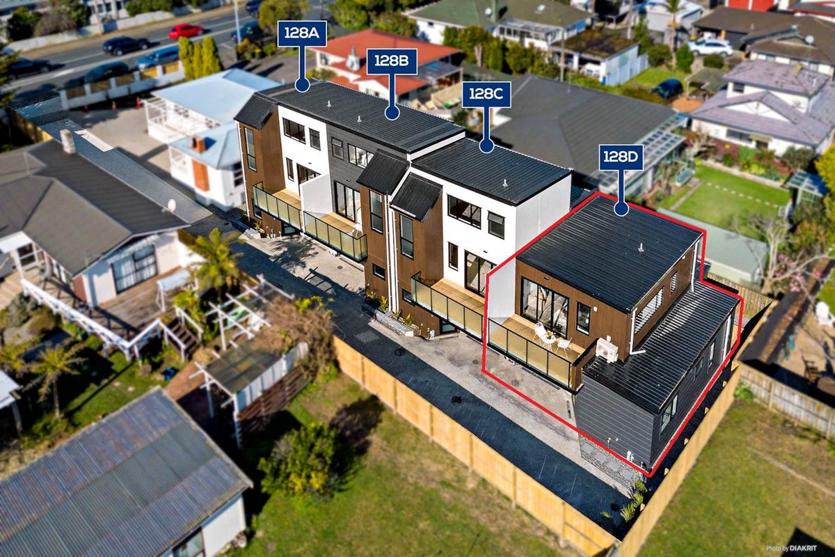 128D Forrest Hill Road, Forrest Hill, Auckland - Carousel 1
