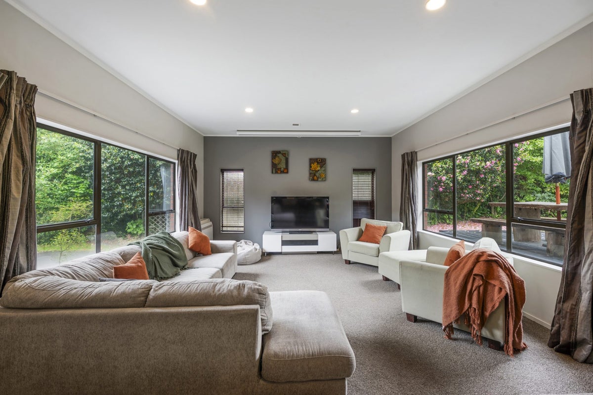 46 Hilton Road, Lynmore, Rotorua - Carousel 1