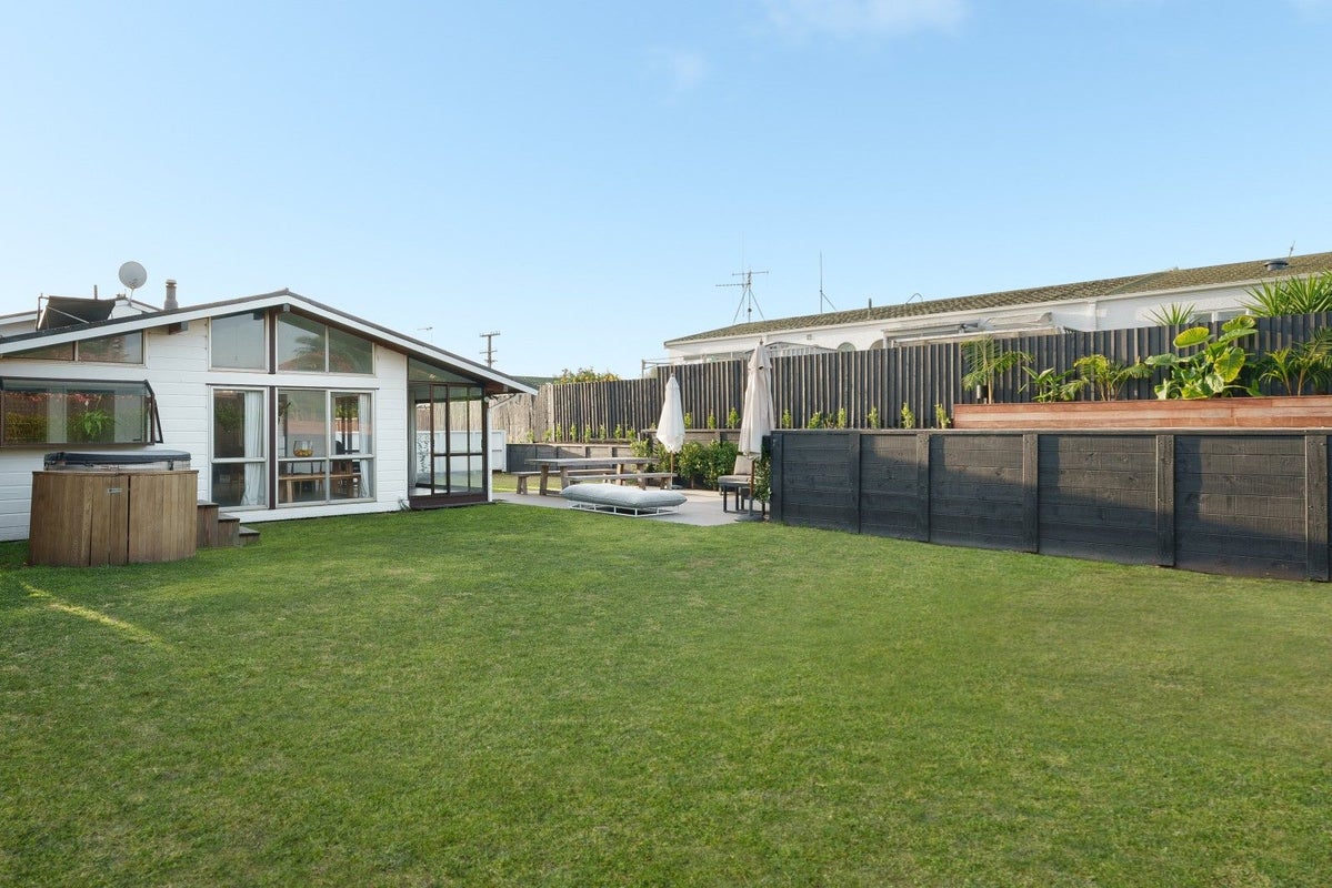 32A Golf Road, Mount Maunganui, Mount Maunganui - Carousel 1