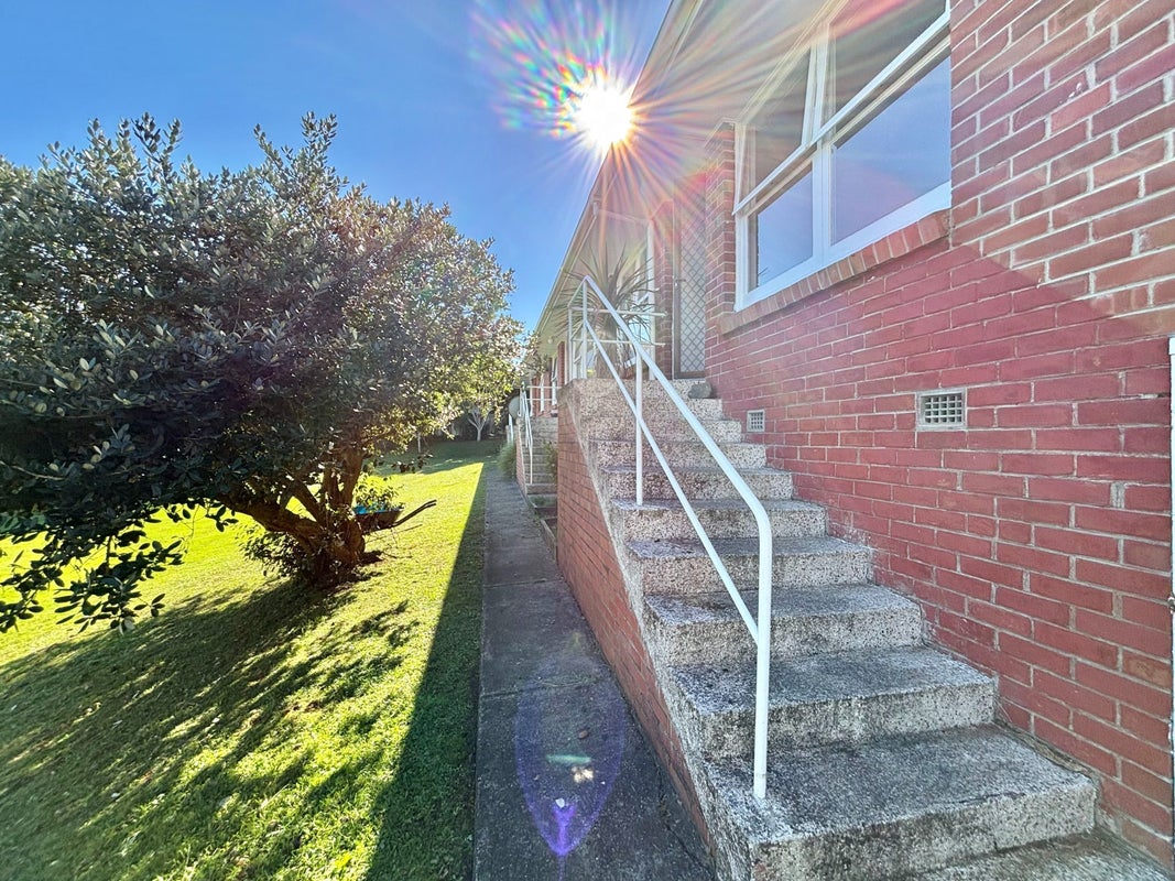 3/53 Merani Street, Belmont, Auckland - Carousel 1