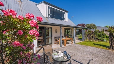 9 Colorado Crescent, Milson, Palmerston North - Carousel 1