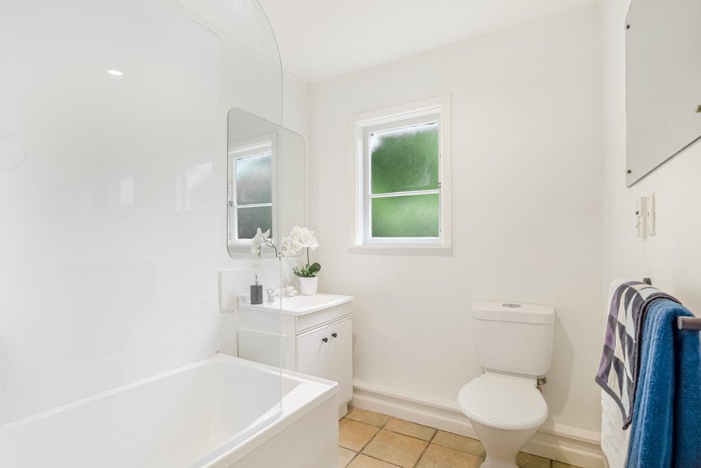 537 South Titirangi Road, Titirangi, Auckland - Carousel 32