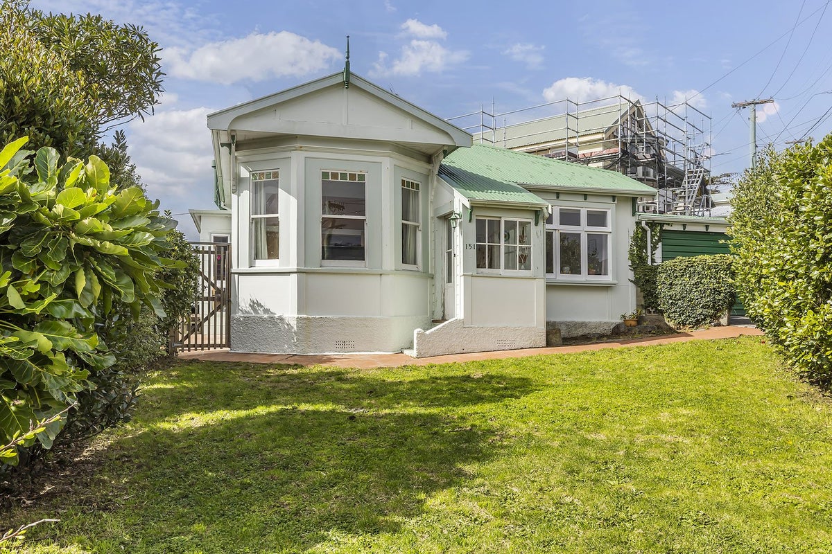 151 Washington Avenue, Brooklyn, Wellington - Carousel 1