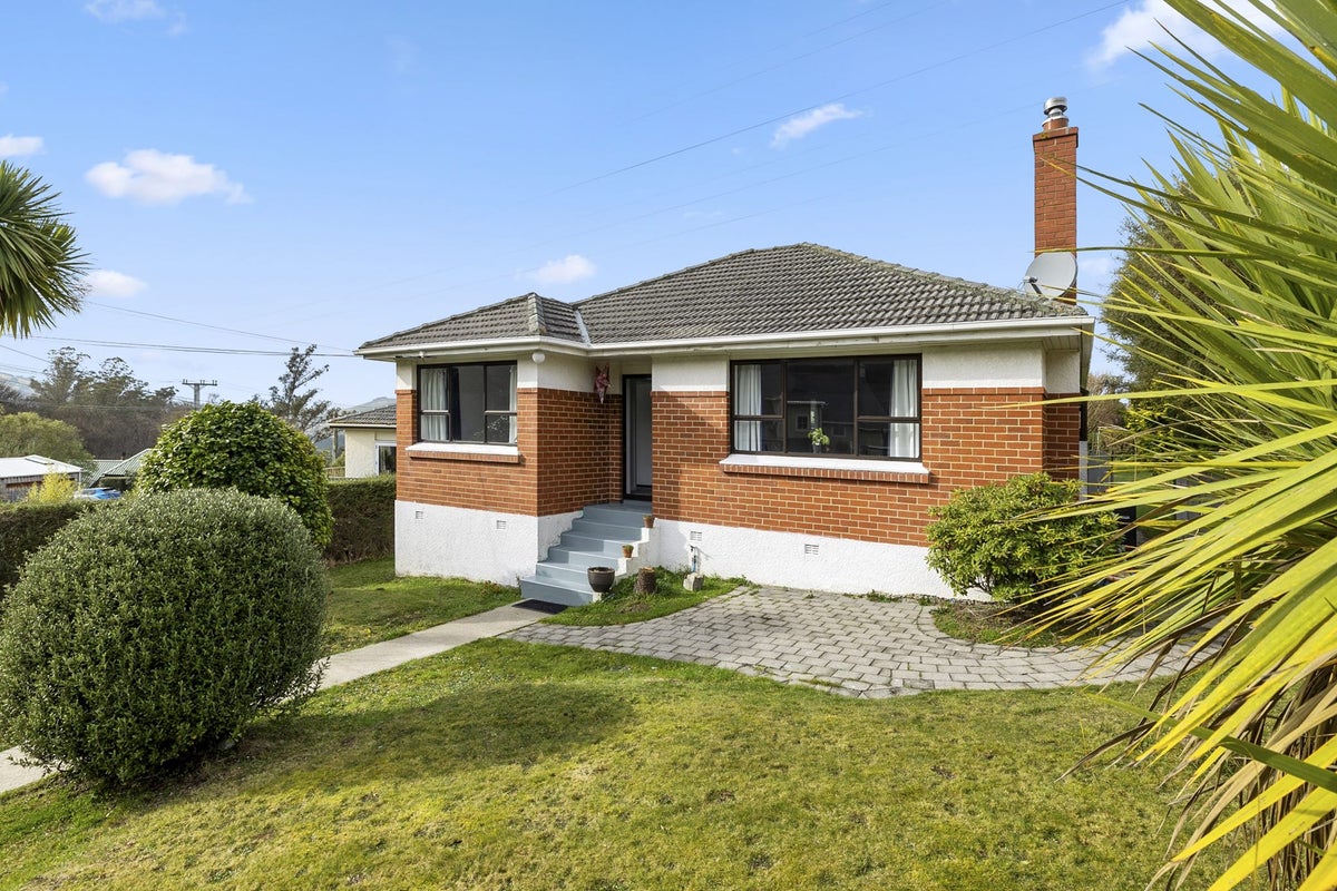 279 Helensburgh Road, Helensburgh, Dunedin - Carousel 1