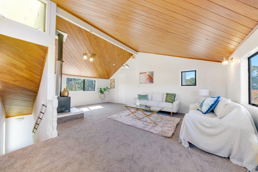 1/7 Cezanne Place, New Lynn, Auckland - Carousel 1