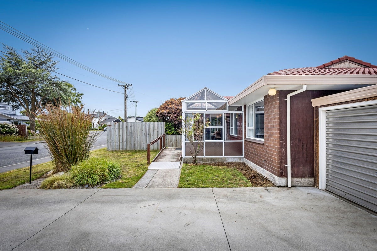 2B Copenhagen Place, Hoon Hay, Christchurch - Carousel 22