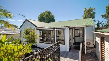 10A Arran Street, Avondale, Auckland - Carousel 1