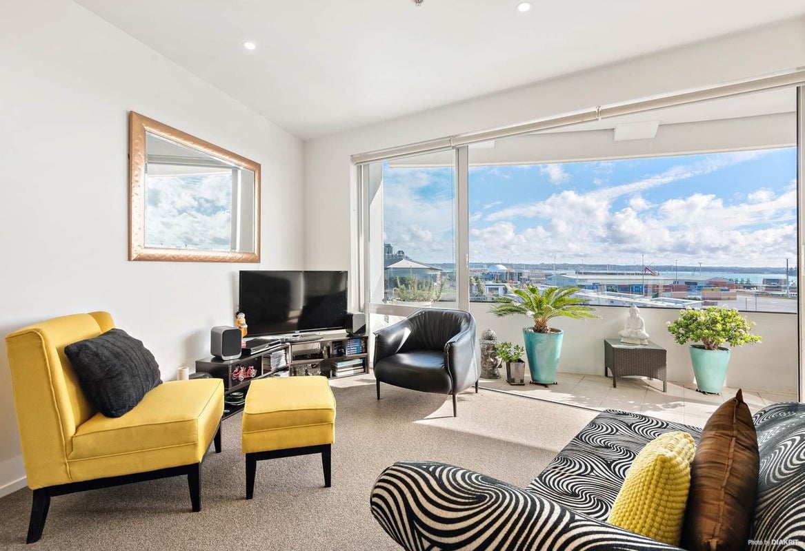 703/86 The Strand, Auckland Central - Carousel 1