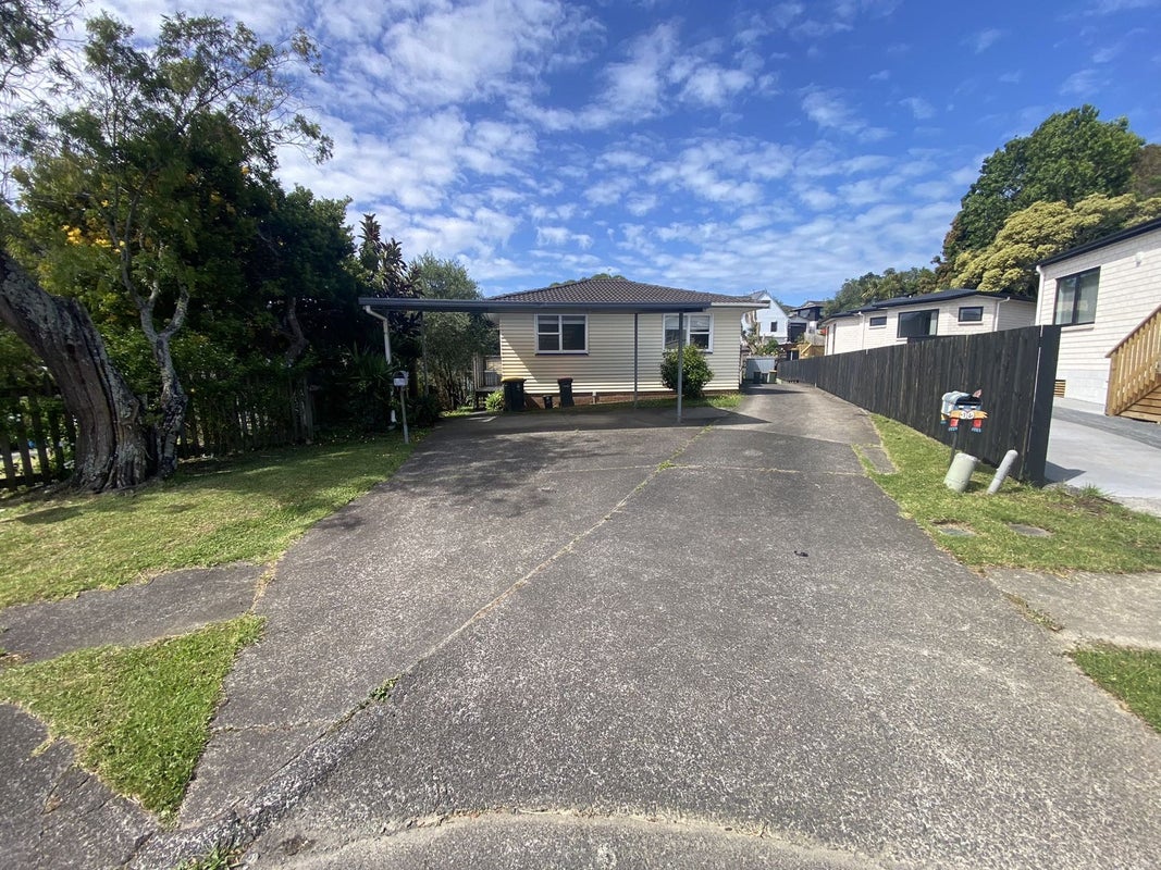 12 Pauline Place, Bucklands Beach, Auckland - Carousel 2