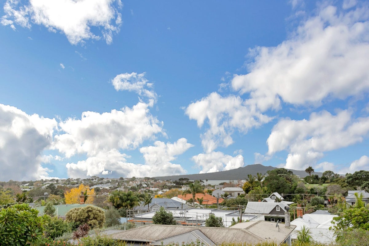 14B Albert Road, Devonport, Auckland - Carousel 2