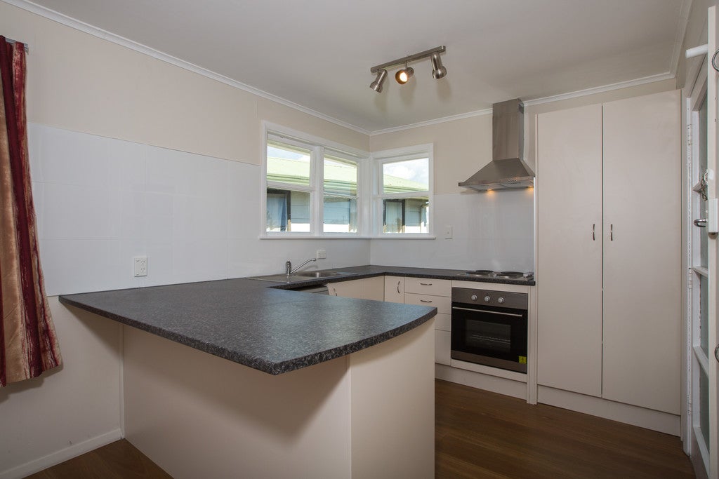 61 McAnnalley Street, Manurewa East, Auckland - Carousel 2