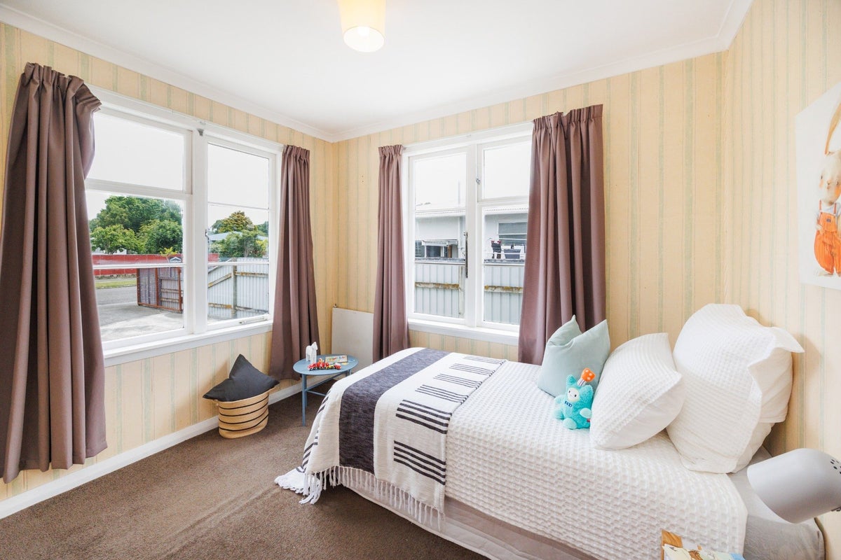 43 Manchester Street, Takaro, Palmerston North, Manawatu / Whanganui - Carousel 9