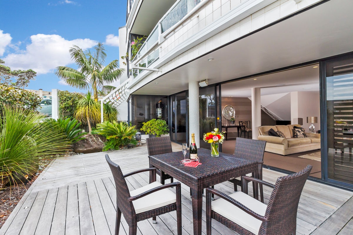 3/7 Cliff Road, St Heliers, Auckland - Carousel 1