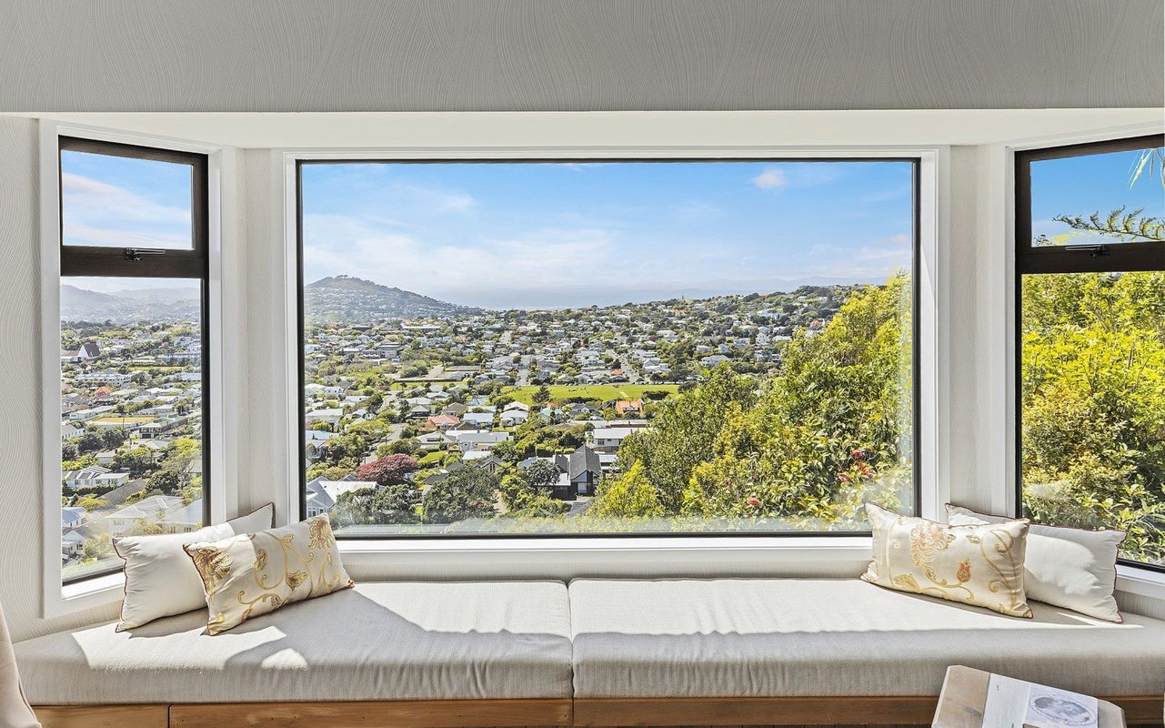 9 Fillbridge Way, Karori, Wellington - Carousel 2