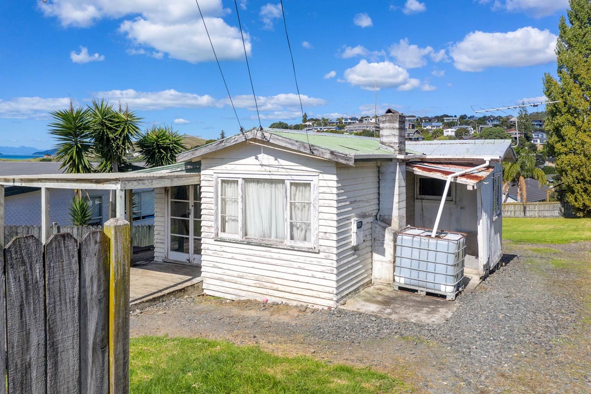 151 Maraetai Drive, Maraetai, Auckland - Carousel 1