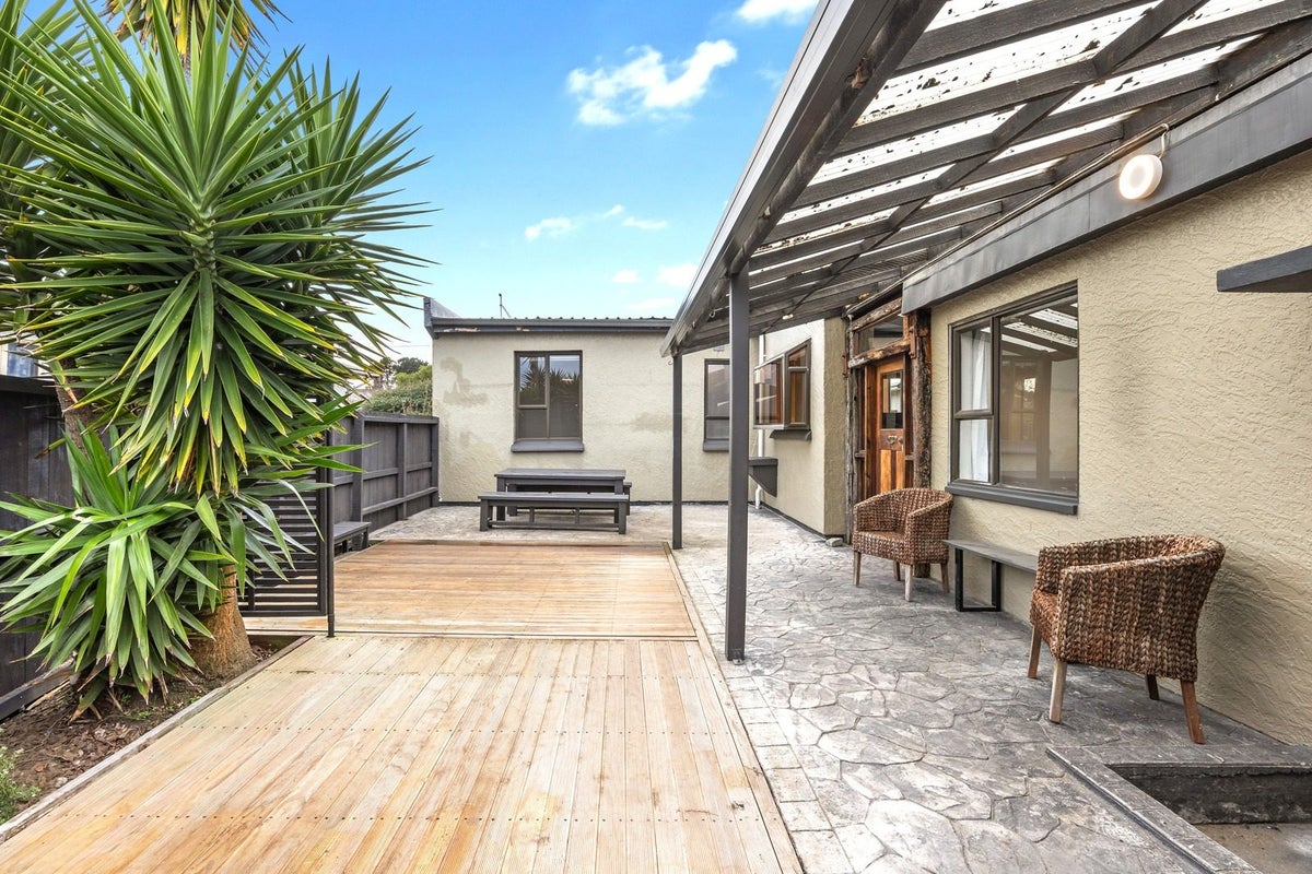 72 Baker Street, New Brighton, Christchurch - Carousel 1
