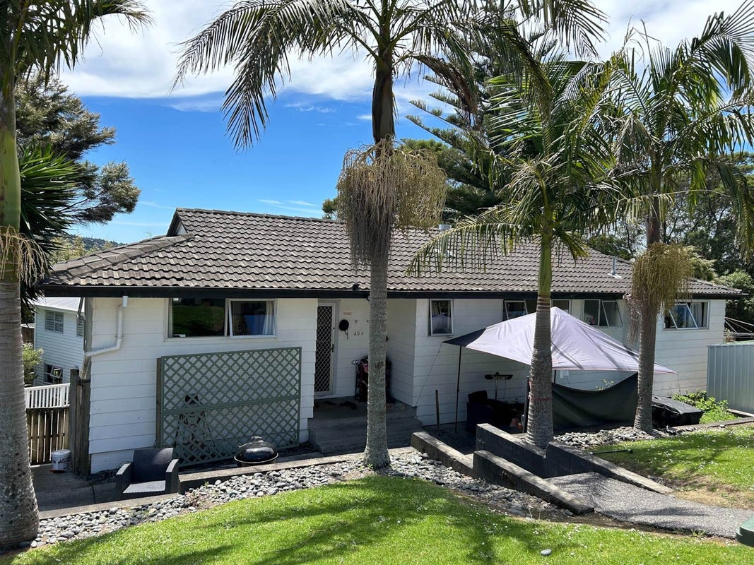 1/49 Lysander Crescent, Beach Haven, Auckland - Carousel 1