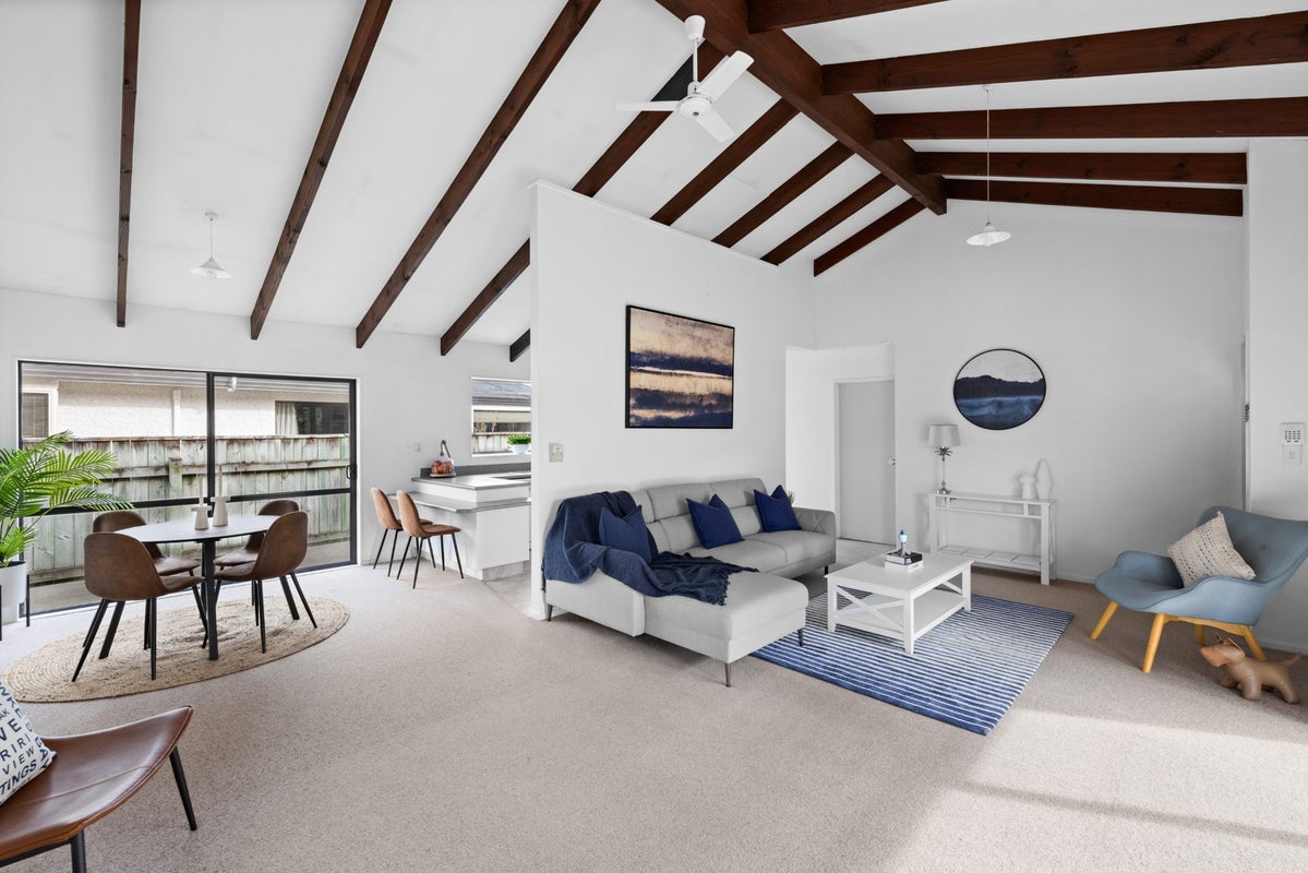 14 Bucksburn Place, Greenmeadows, Napier - Carousel 2