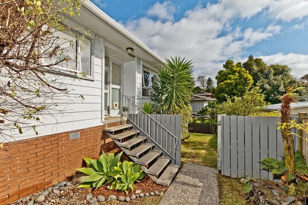 53 Awaruku Road, Torbay, Auckland - Carousel 1