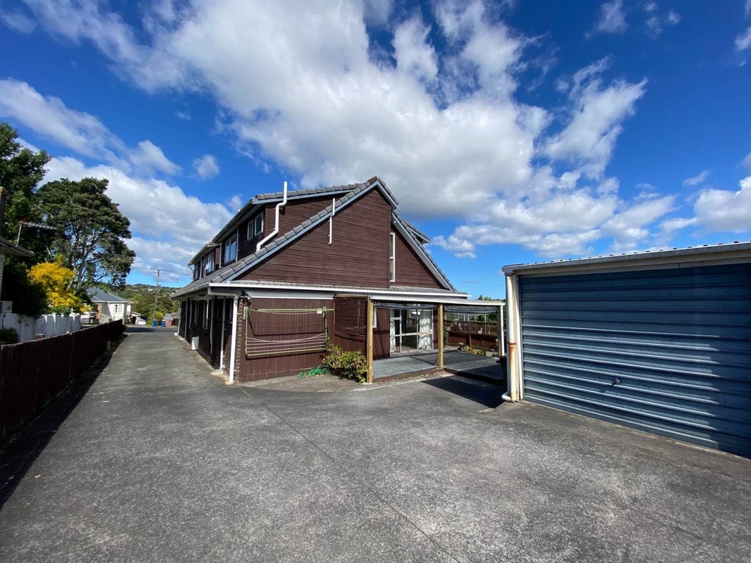 2/40 Willerton Avenue, New Lynn, Auckland - Carousel 15