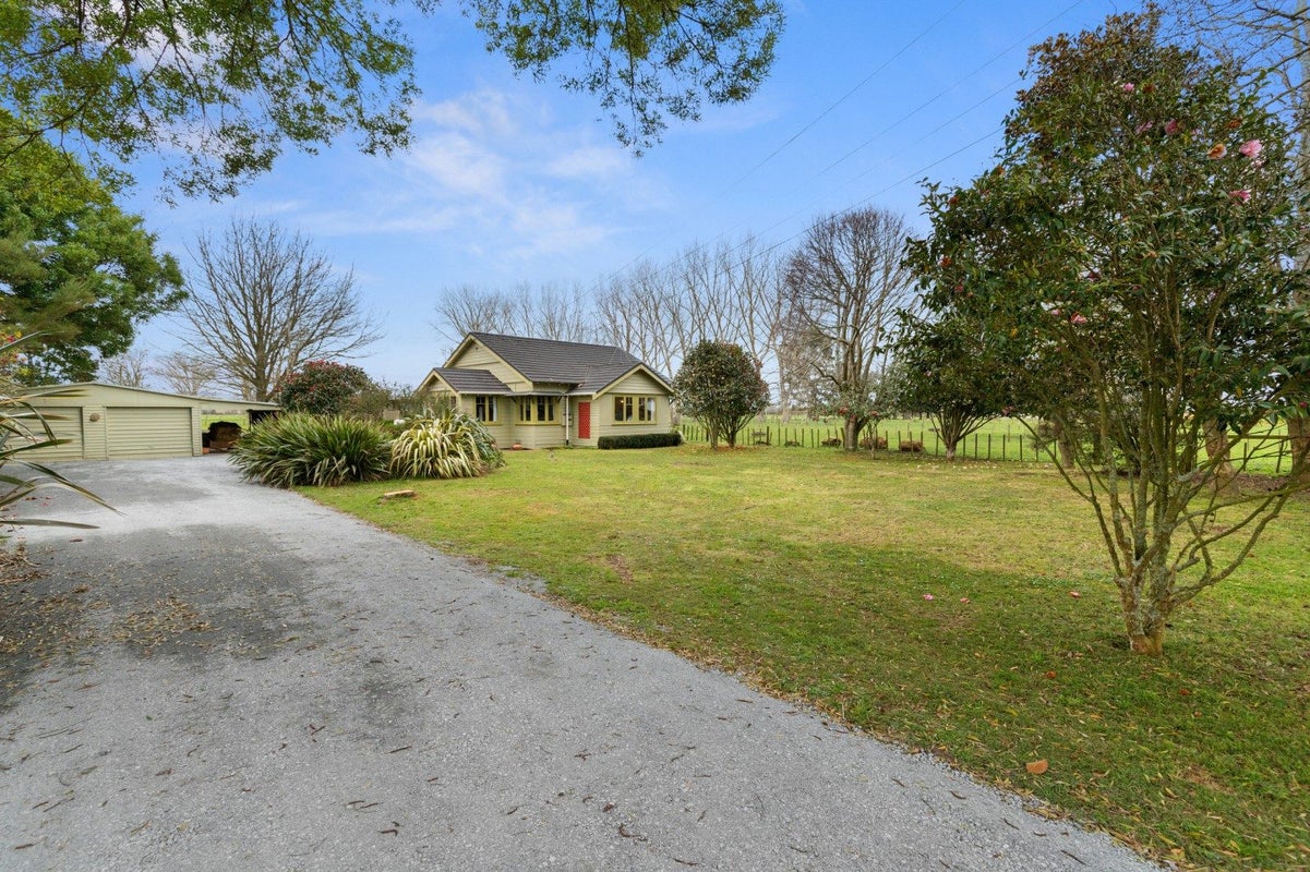 141 Hooper Road, Eureka - Carousel 1