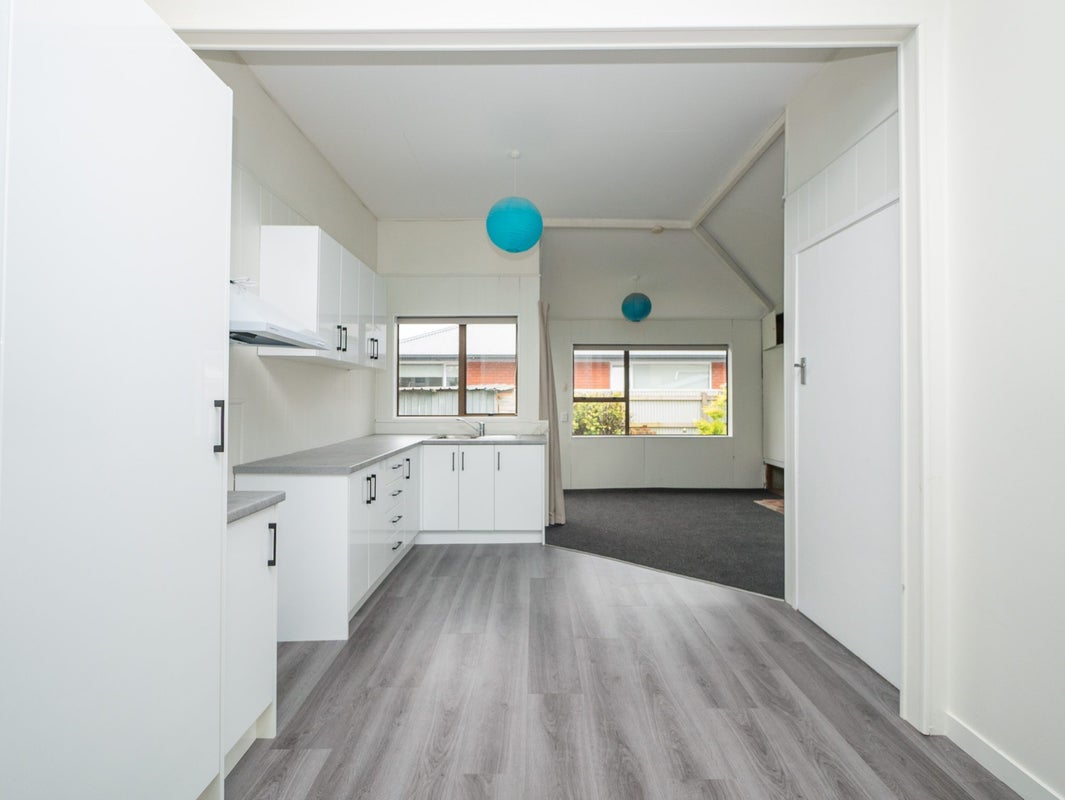 4 Buccleugh Street, North East Valley, Dunedin - Carousel 2