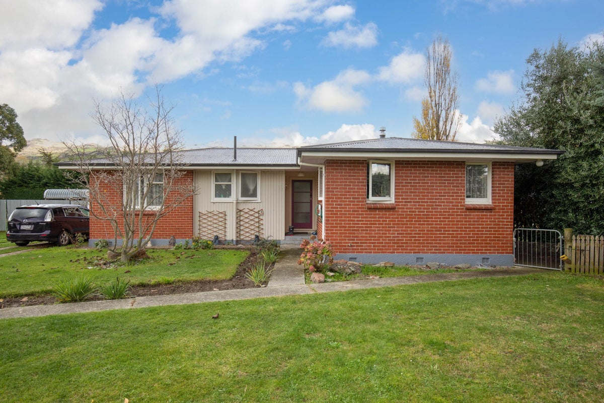 5 Tamblyn Drive, Lake Roxburgh Village, Roxburgh - Carousel 13