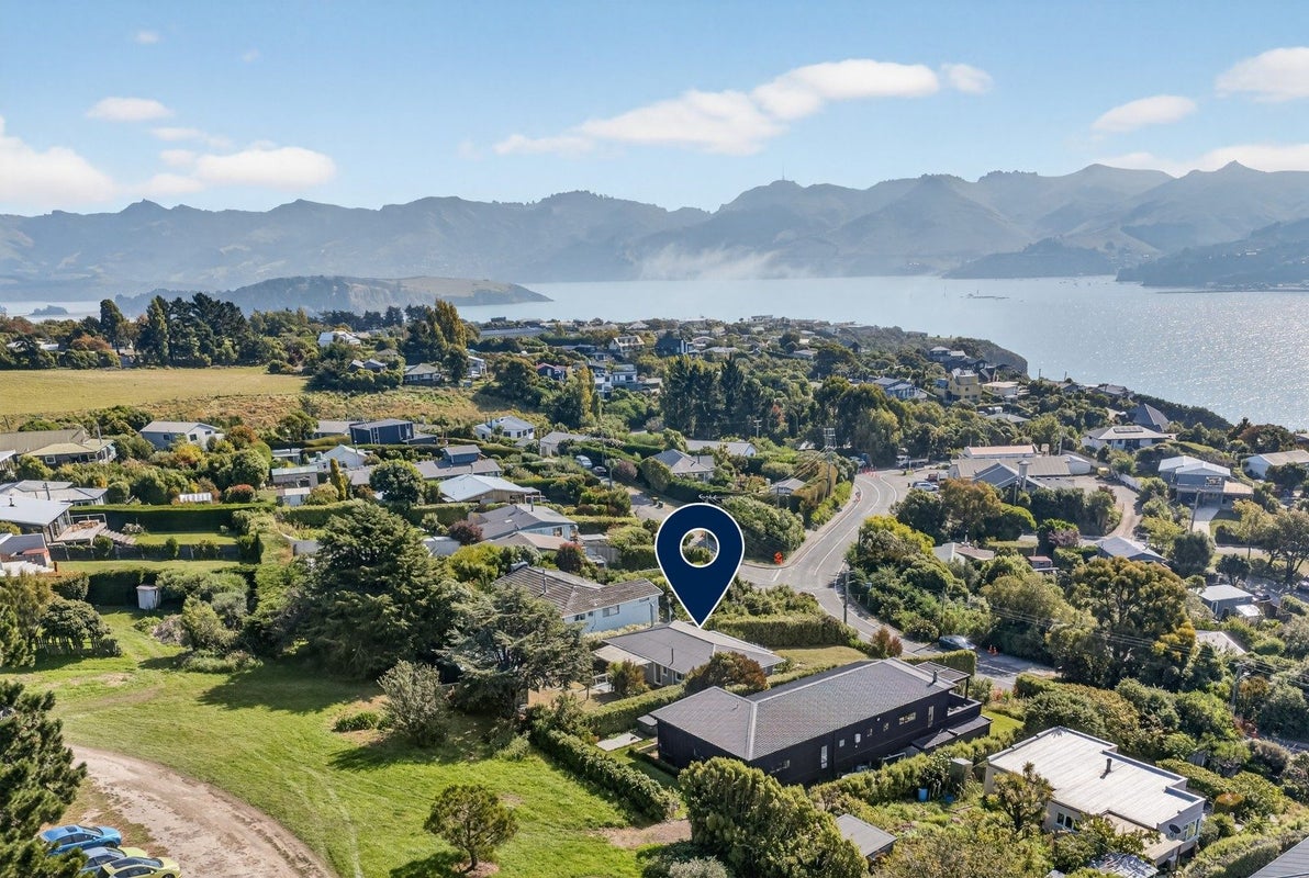 78 Marine Drive, Diamond Harbour, Lyttelton - Carousel 35