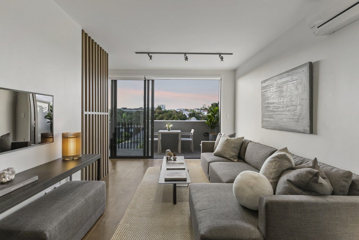 2/2 Second Avenue, Kingsland, Auckland - Carousel 2