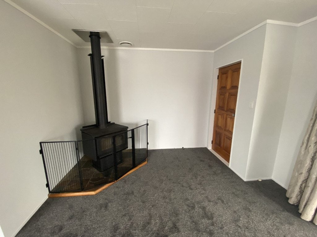 6 Amber Place, Pukehangi, Rotorua - Carousel 2