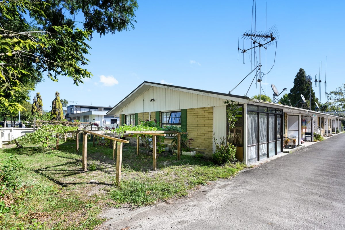 1/877 Heaphy Terrace, Claudelands, Hamilton - Carousel 10