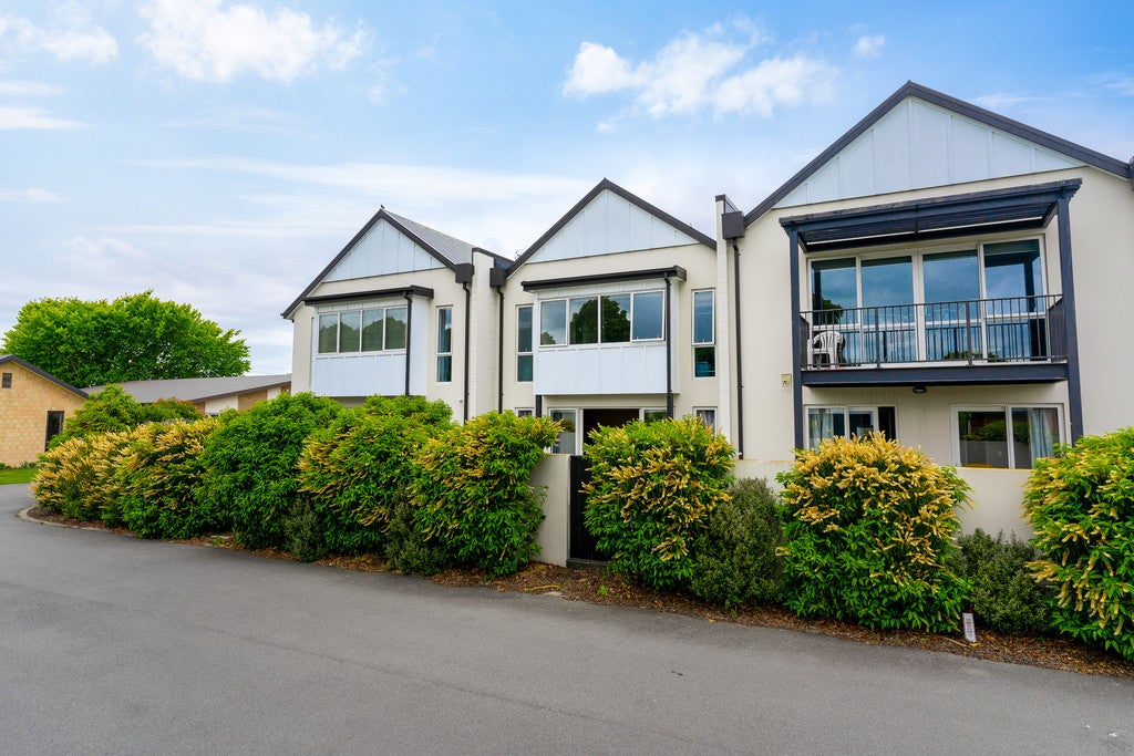 52 John Campbell Crescent, Hillmorton, Christchurch - Carousel 14