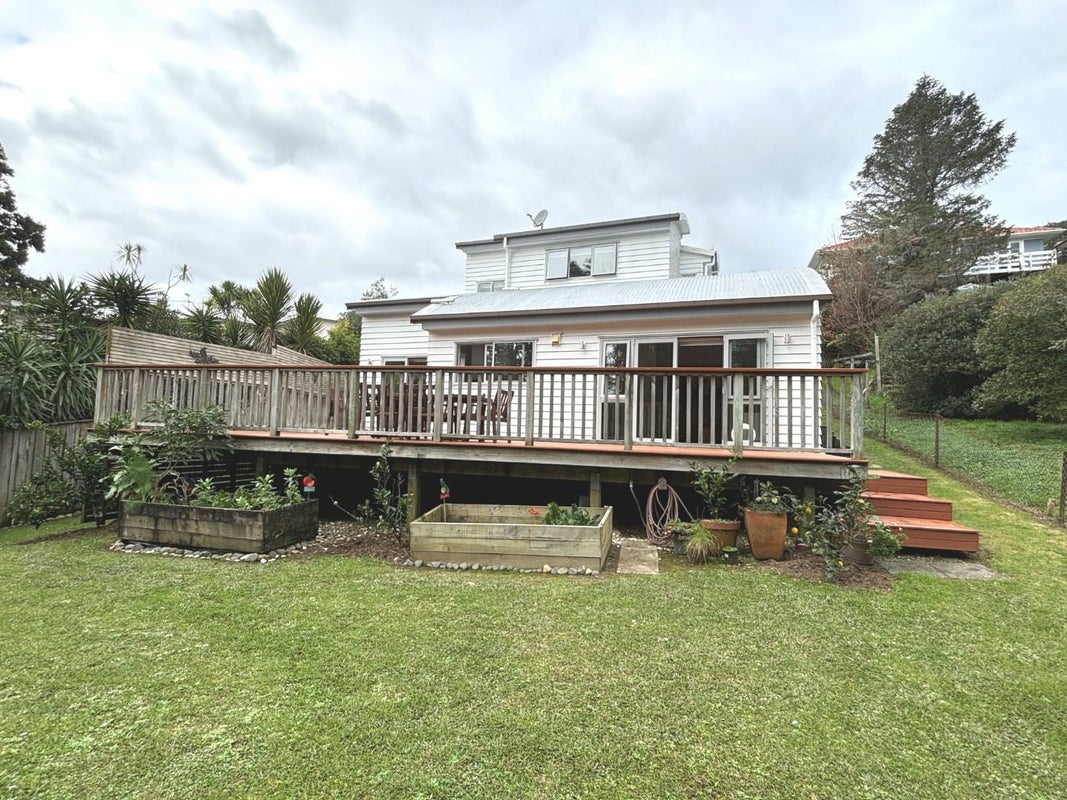 203A Titirangi Road, Titirangi, Auckland - Carousel 18
